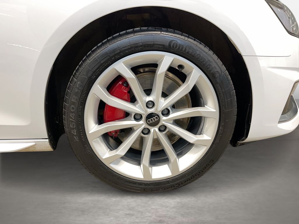 Audi A4 2023