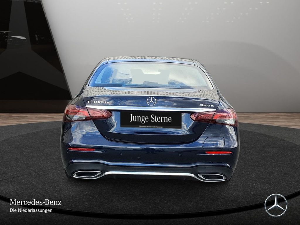 Mercedes-Benz E 300 2022