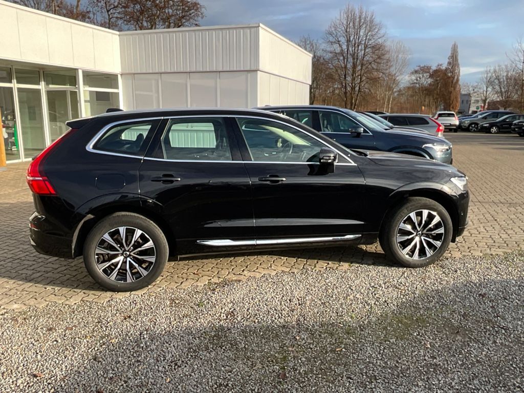 Volvo XC60 2022