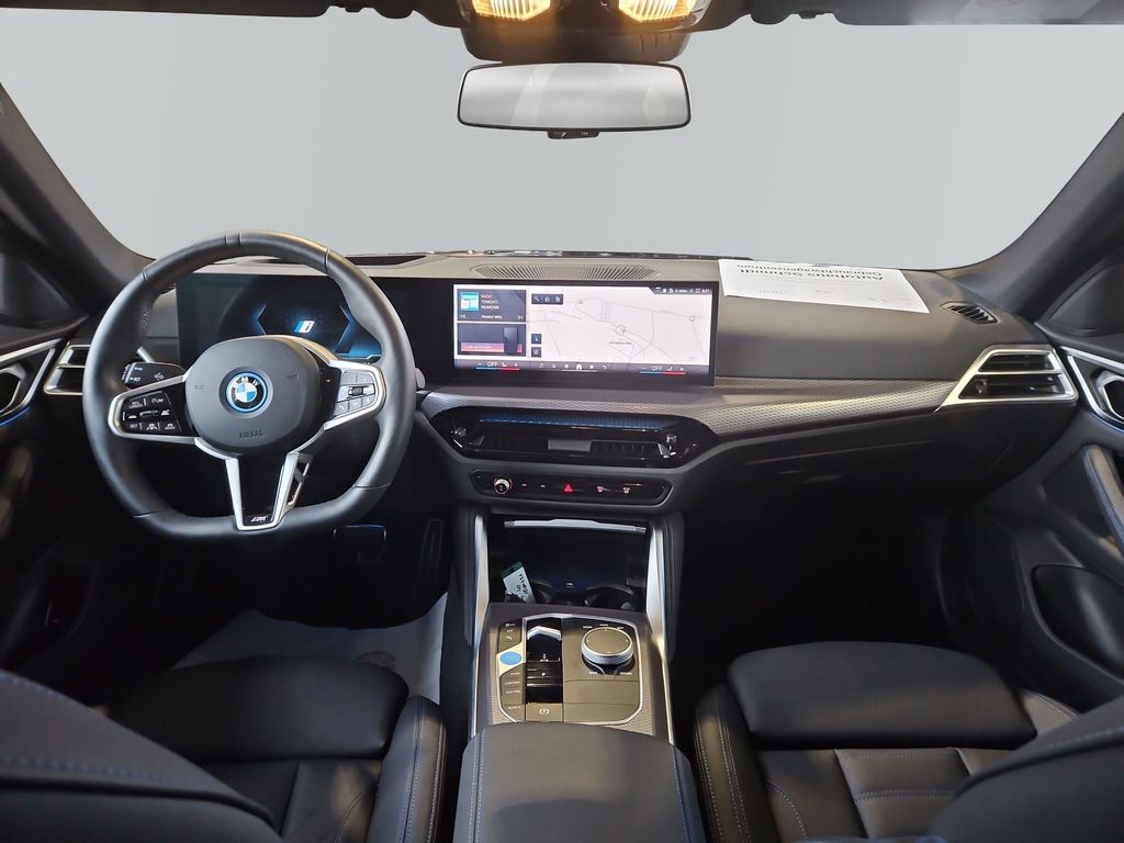 BMW i4 2025