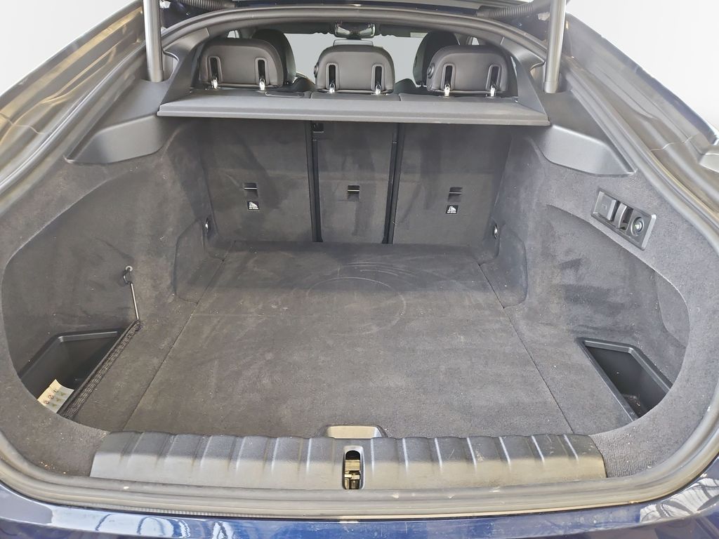 BMW i4 2025