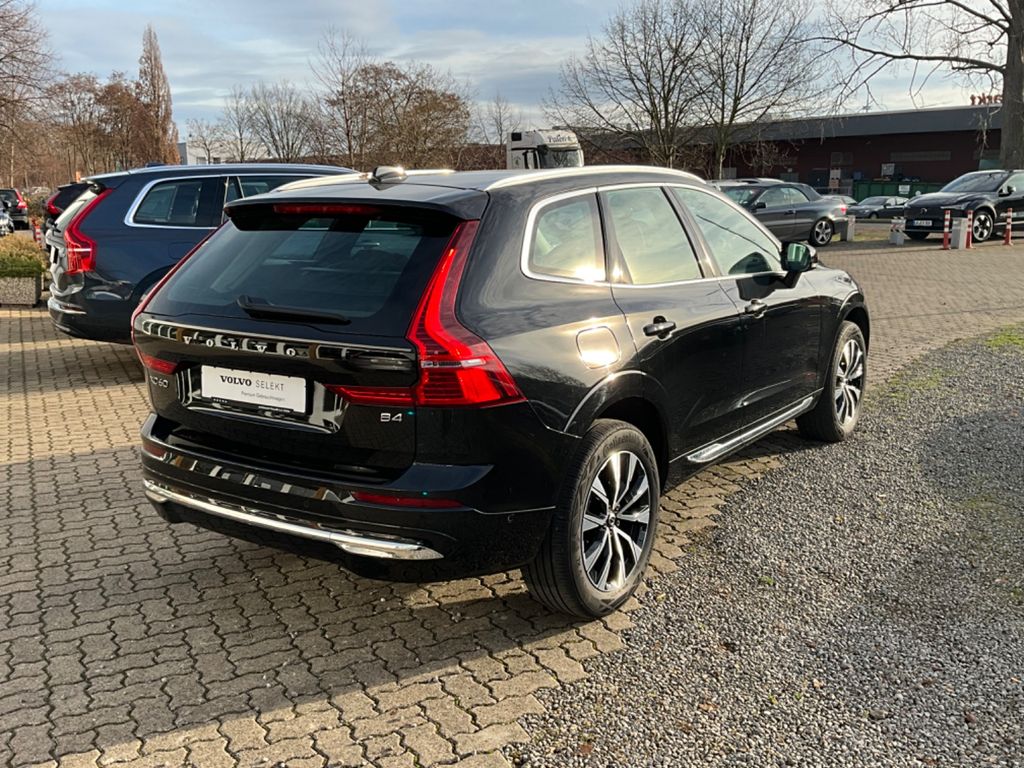 Volvo XC60 2022