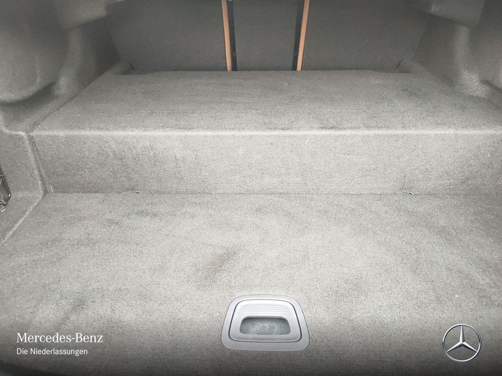 Mercedes-Benz E 300 2022