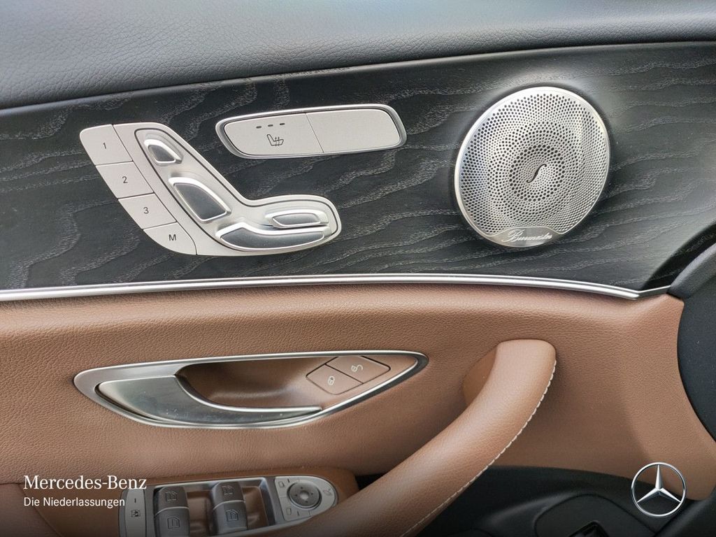 Mercedes-Benz E 300 2022