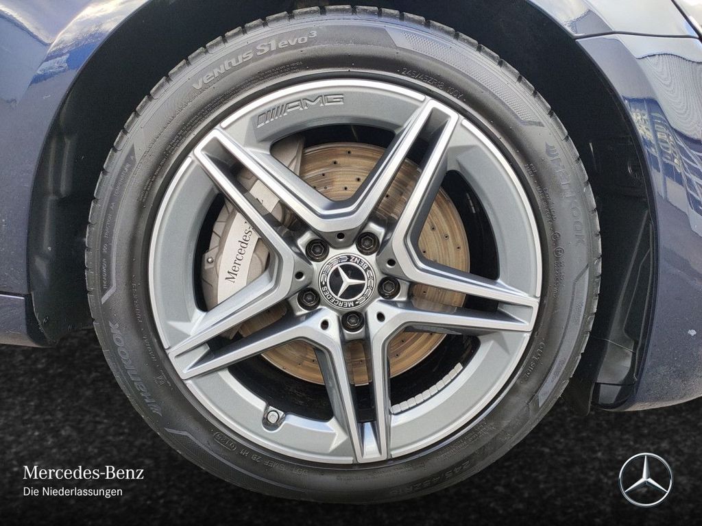 Mercedes-Benz E 300 2022