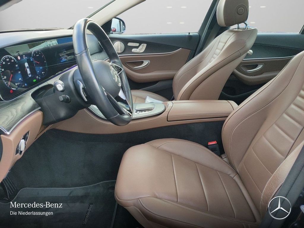 Mercedes-Benz E 300 2022