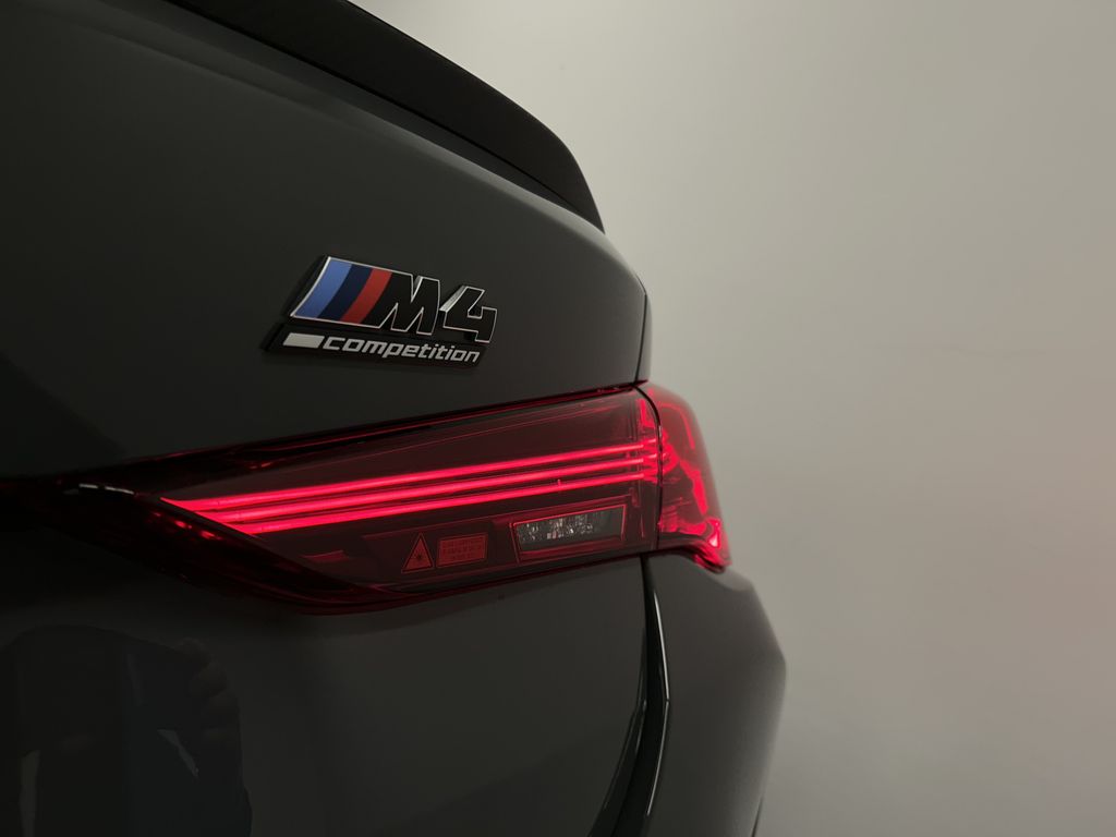 BMW M4 2024