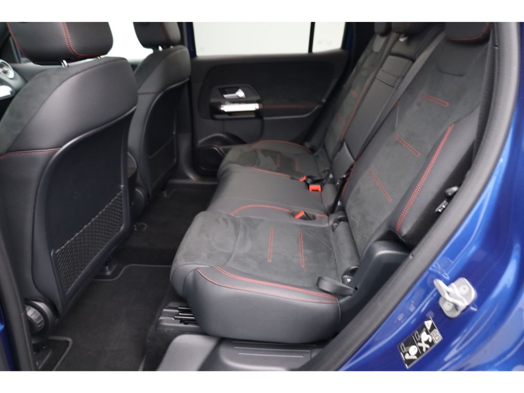 Mercedes-Benz EQB 2024