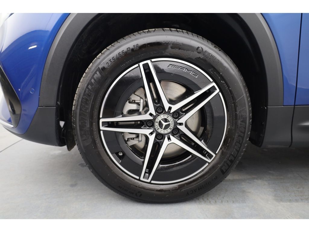 Mercedes-Benz EQB 2024