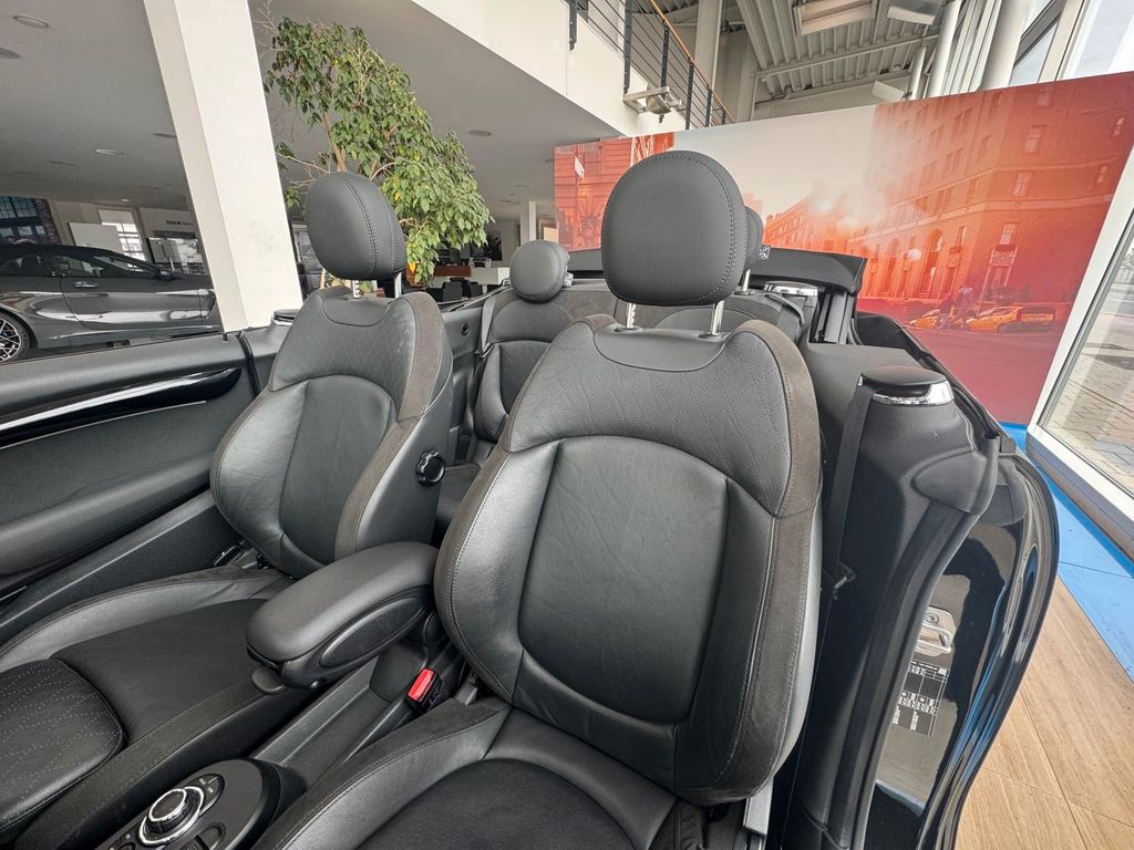 MINI John Cooper Works Cabrio 2022