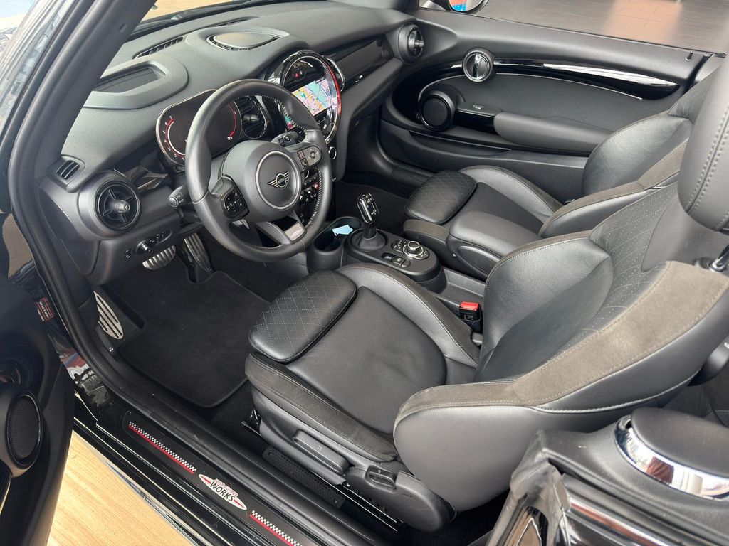 MINI John Cooper Works Cabrio 2022