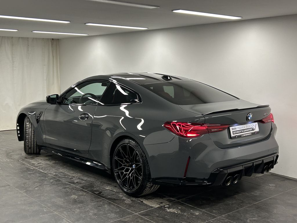 BMW M4 2024