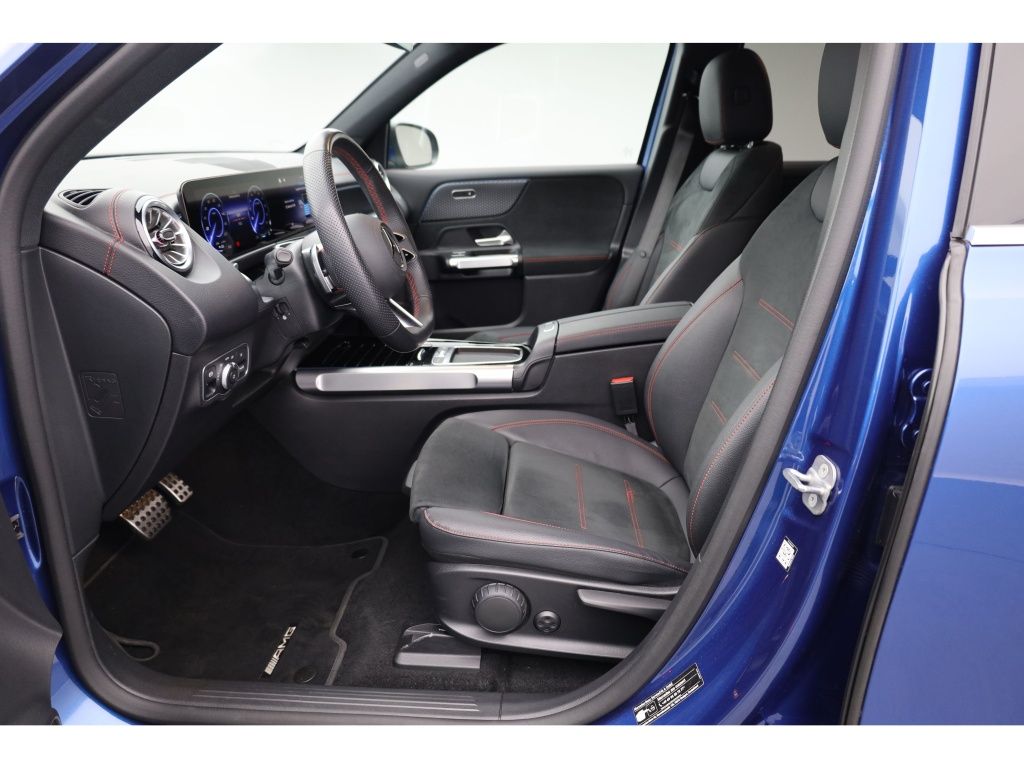 Mercedes-Benz EQB 2024