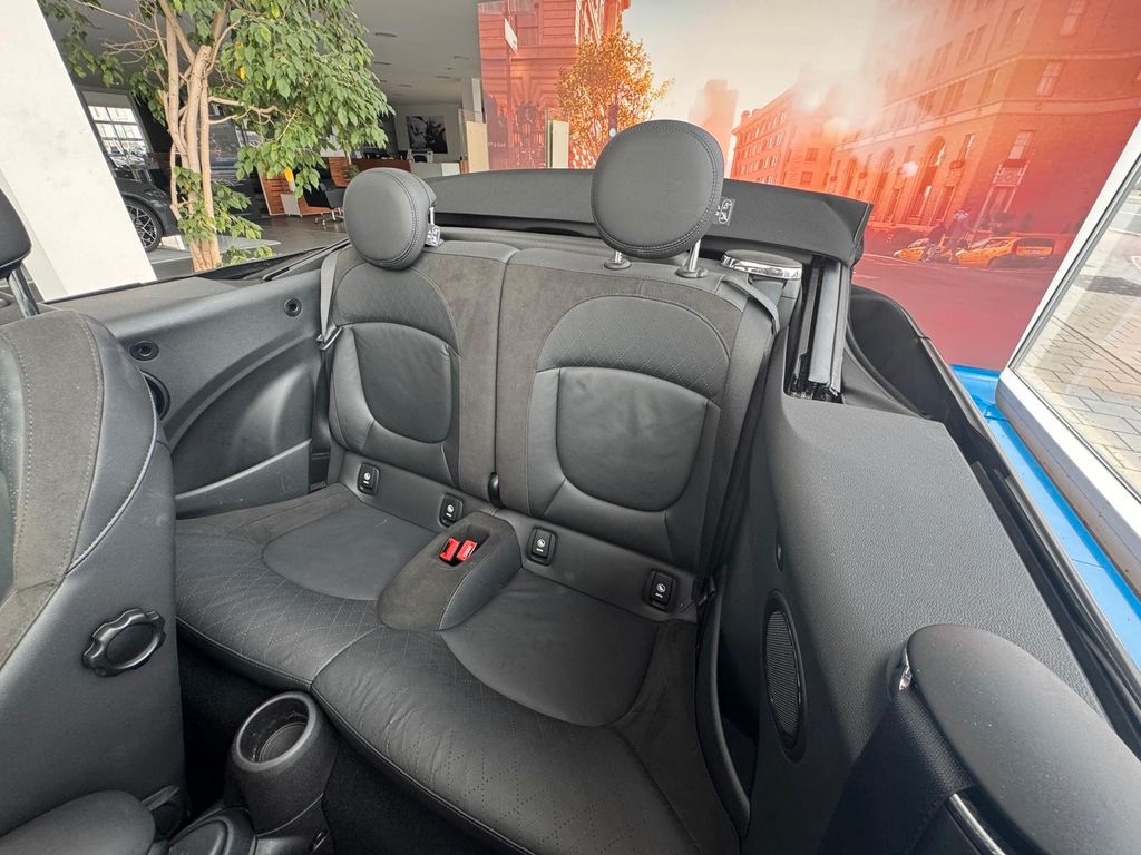 MINI John Cooper Works Cabrio 2022