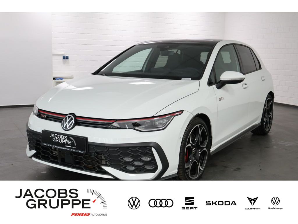 Volkswagen Golf 2024