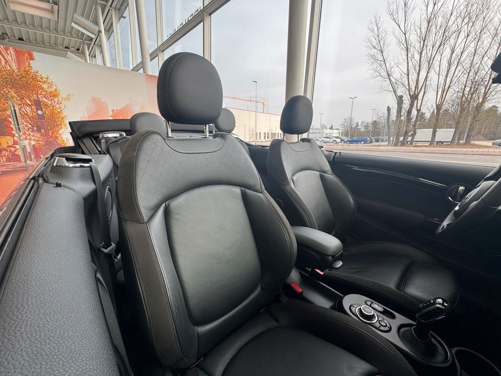 MINI John Cooper Works Cabrio 2022