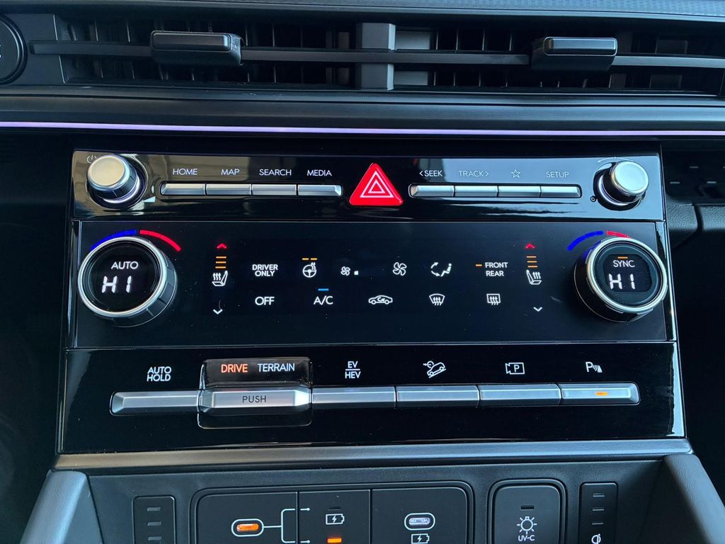 Hyundai SANTA FE 2026