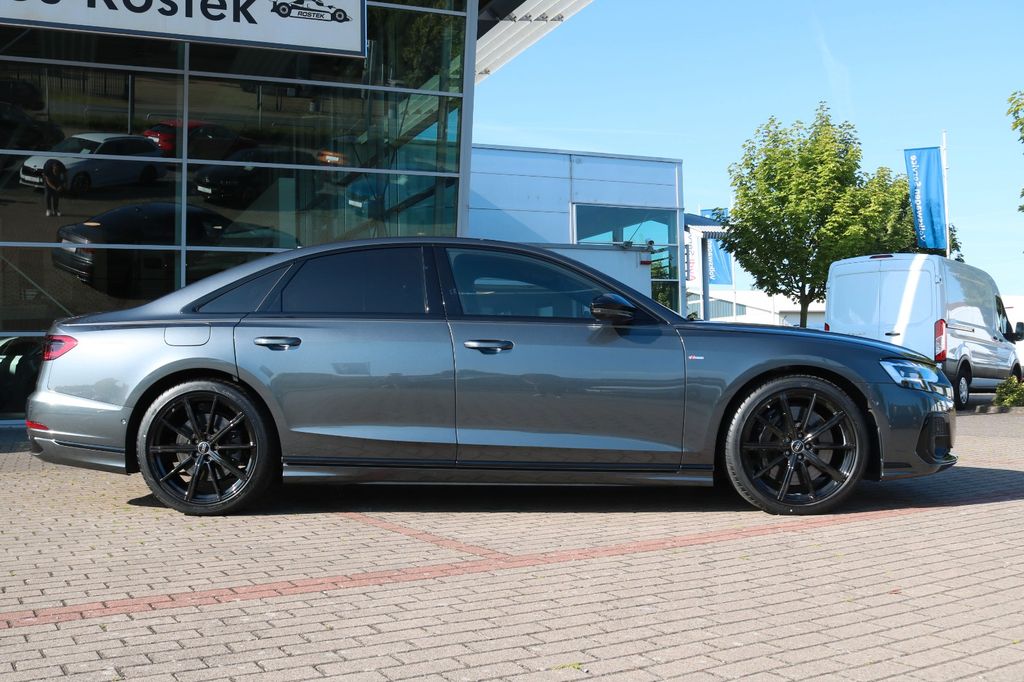 Audi A8 2024