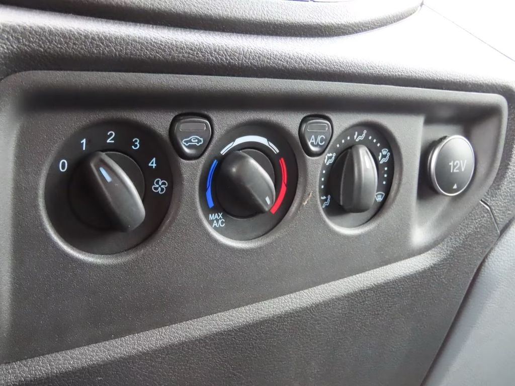 Ford Transit 2019