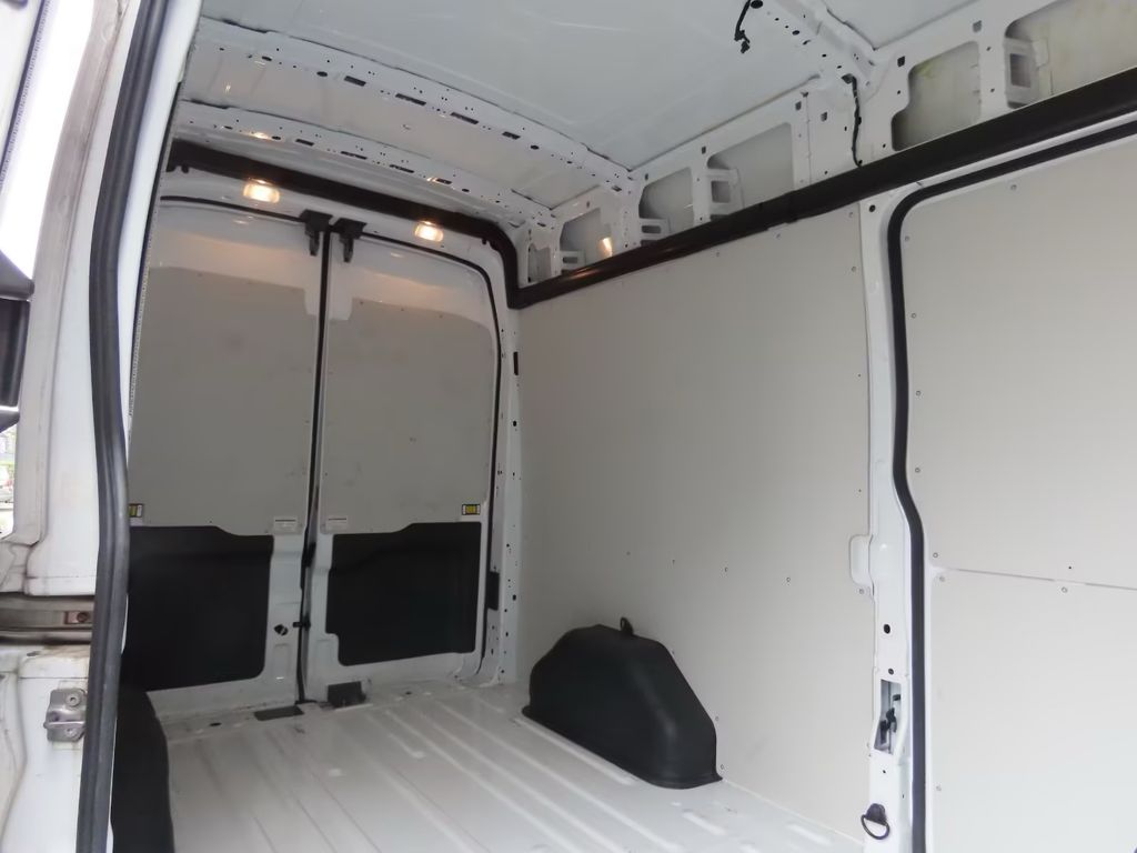 Ford Transit 2019