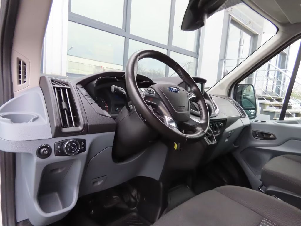 Ford Transit 2019