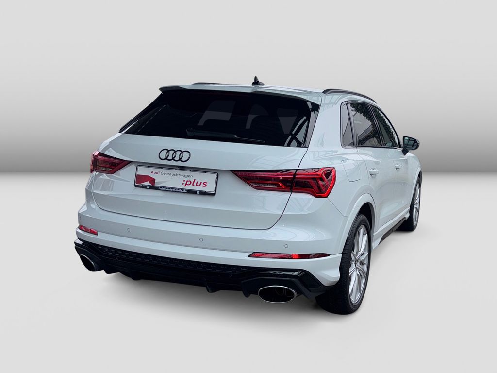 Audi RSQ3 2023