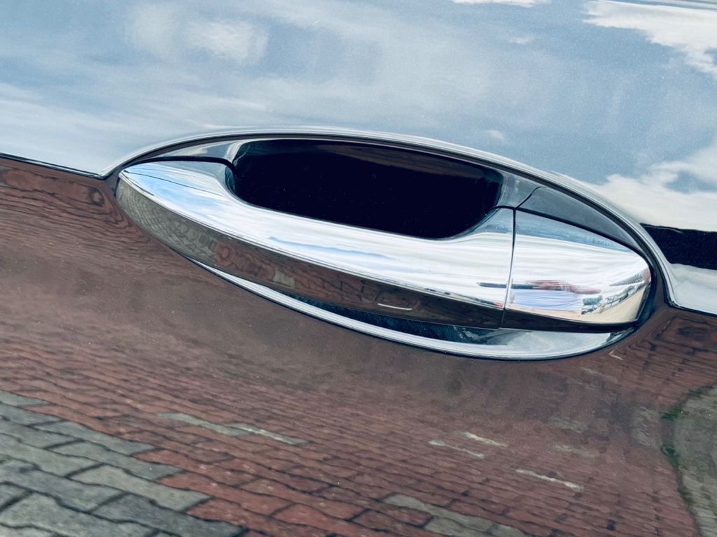 Mercedes-Benz E 300 2021