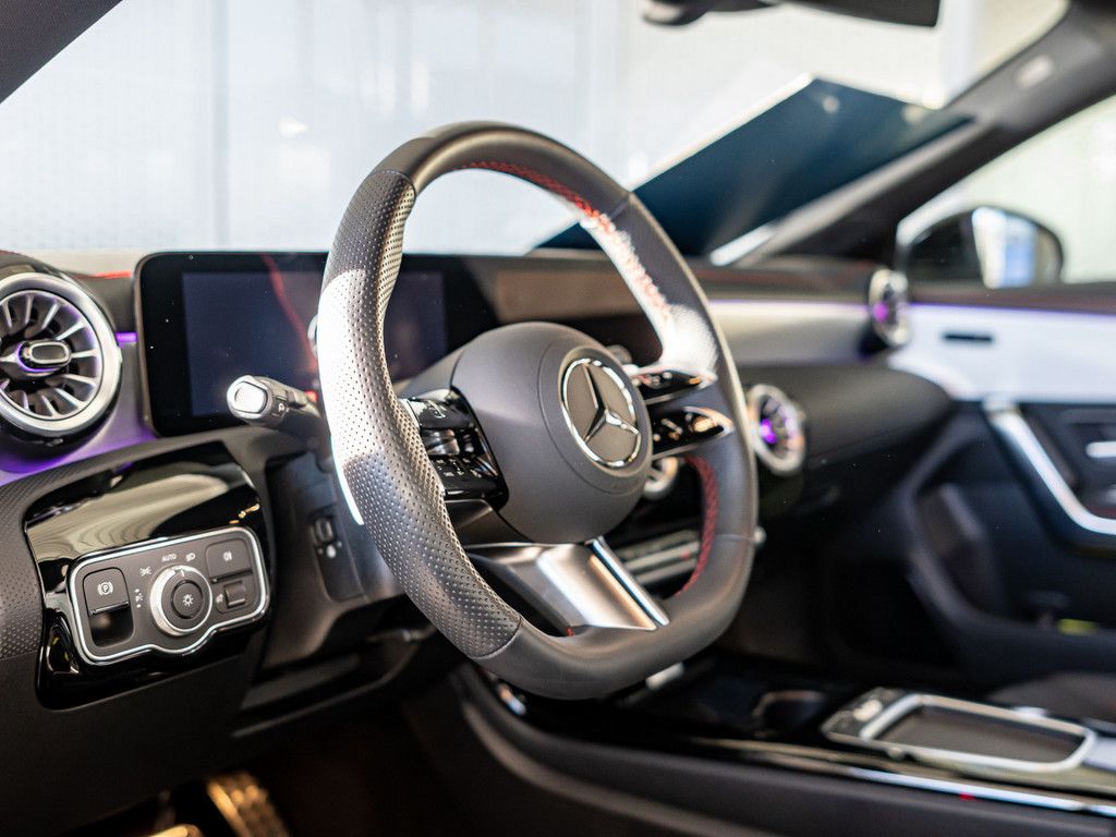 Mercedes-Benz CLA 250 Shooting Brake 2025