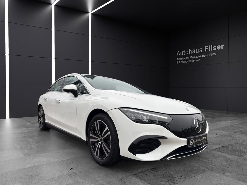 Mercedes-Benz EQE 2024