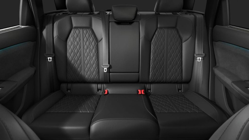 Audi SQ6 e-tron 2025