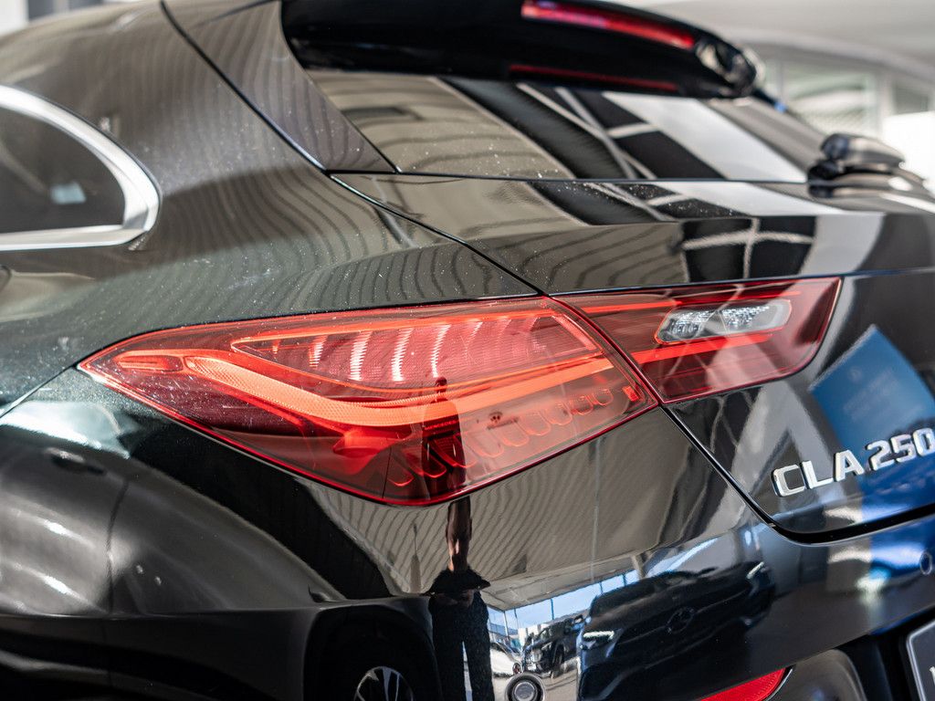 Mercedes-Benz CLA 250 Shooting Brake 2025