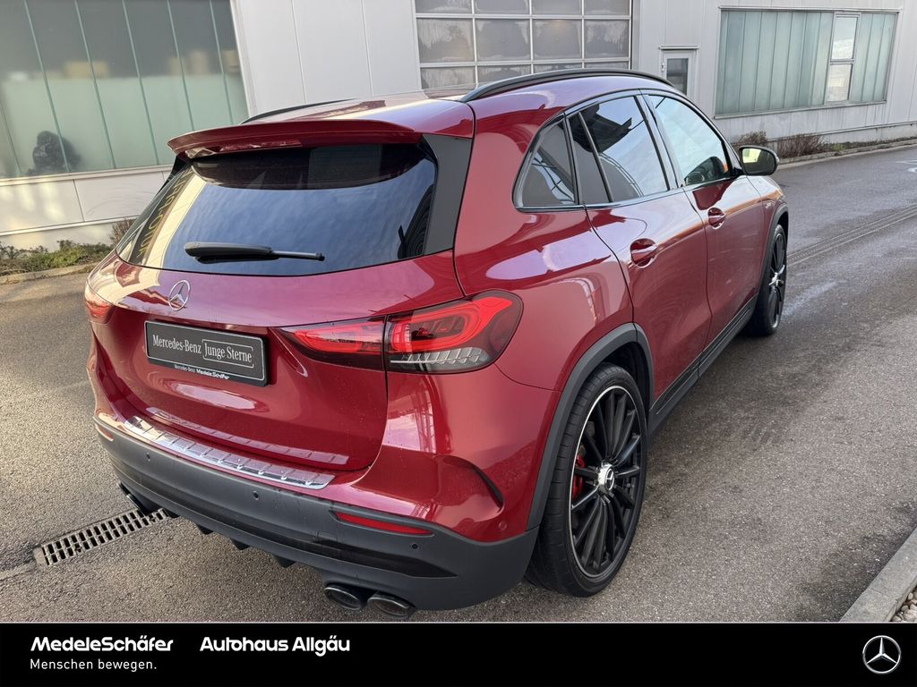 Mercedes-Benz GLA 45 AMG 2023