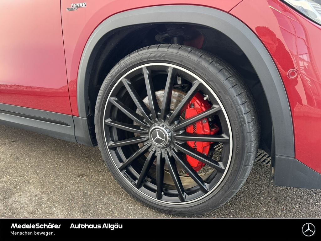 Mercedes-Benz GLA 45 AMG 2023