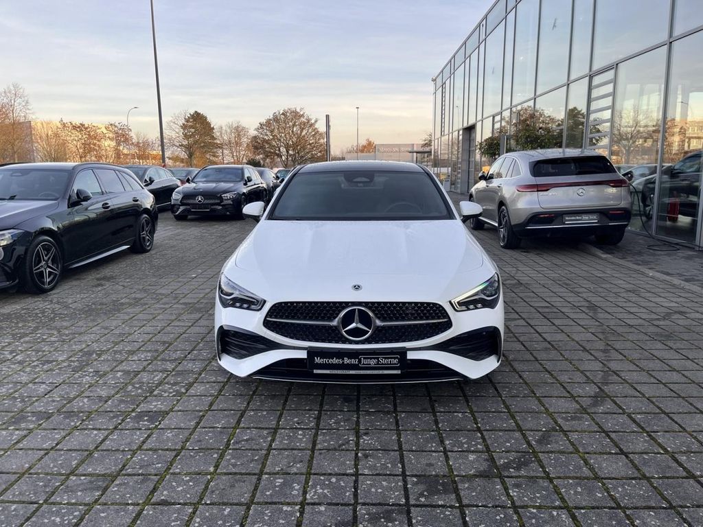 Mercedes-Benz CLA 200 2024