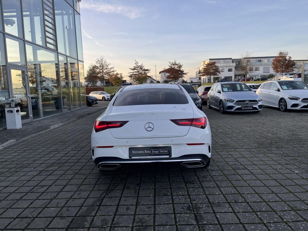 Mercedes-Benz CLA 200 2024