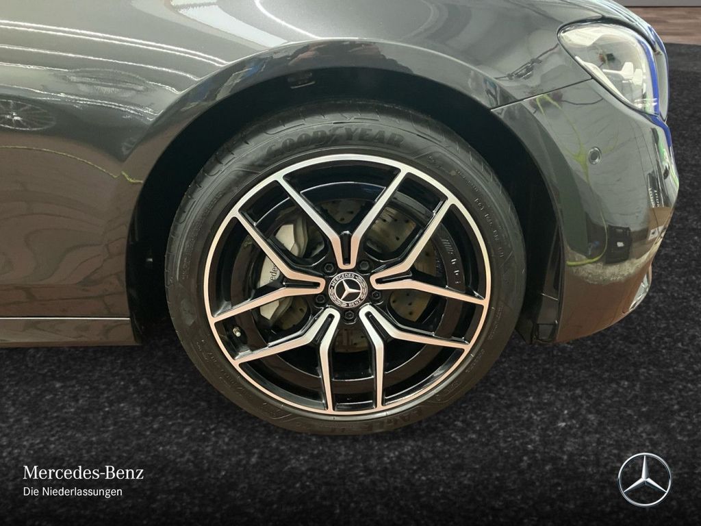 Mercedes-Benz E 300 2022