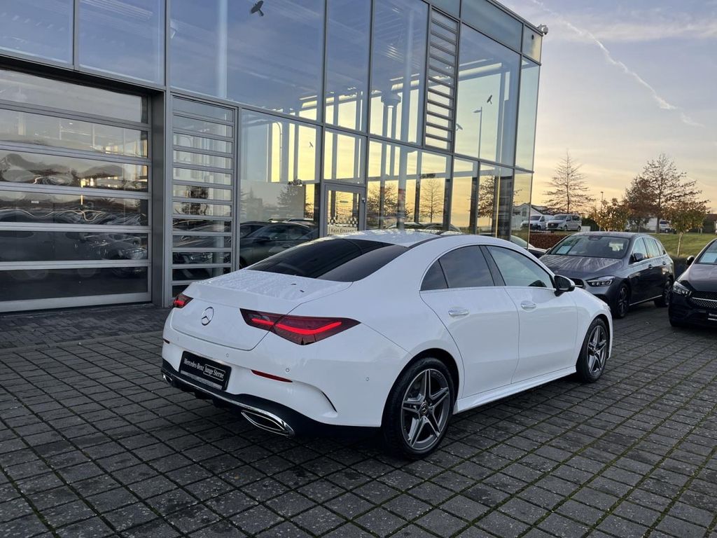 Mercedes-Benz CLA 200 2024