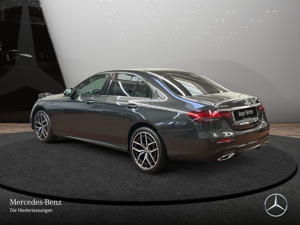 Mercedes-Benz E 300 2022