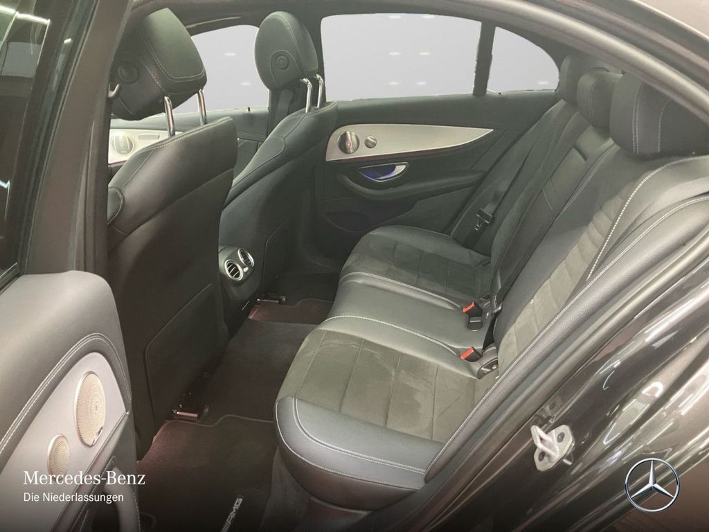 Mercedes-Benz E 300 2022