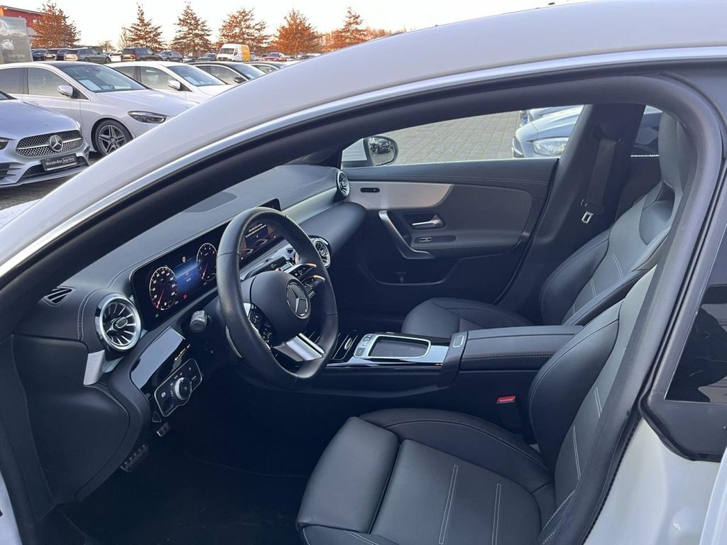 Mercedes-Benz CLA 200 2024