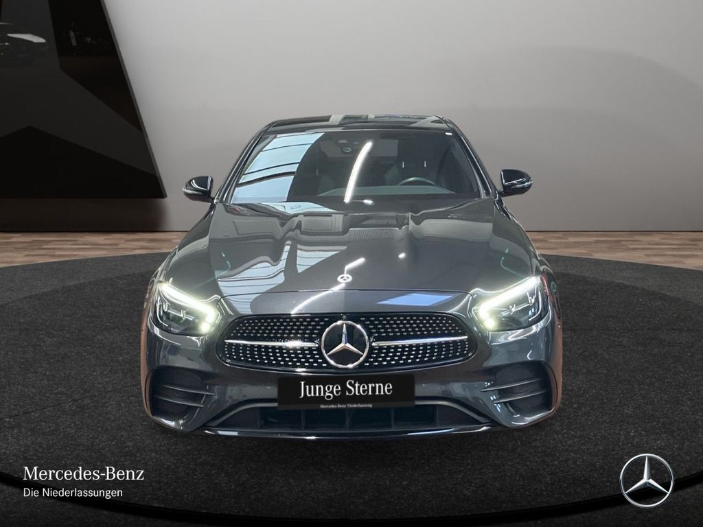 Mercedes-Benz E 300 2022