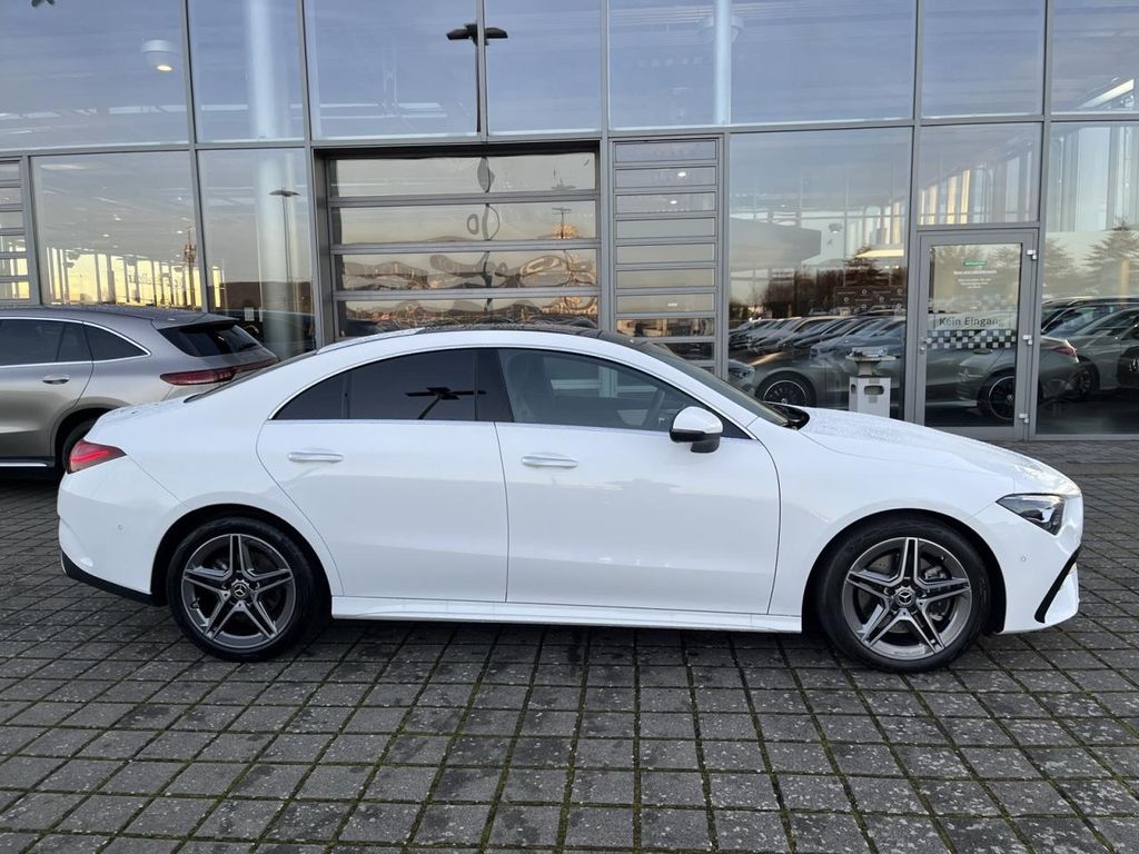 Mercedes-Benz CLA 200 2024