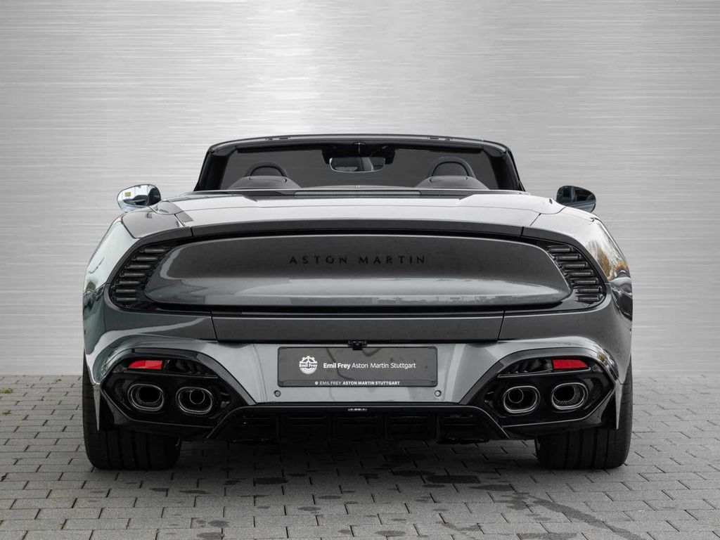 Aston Martin Vanquish