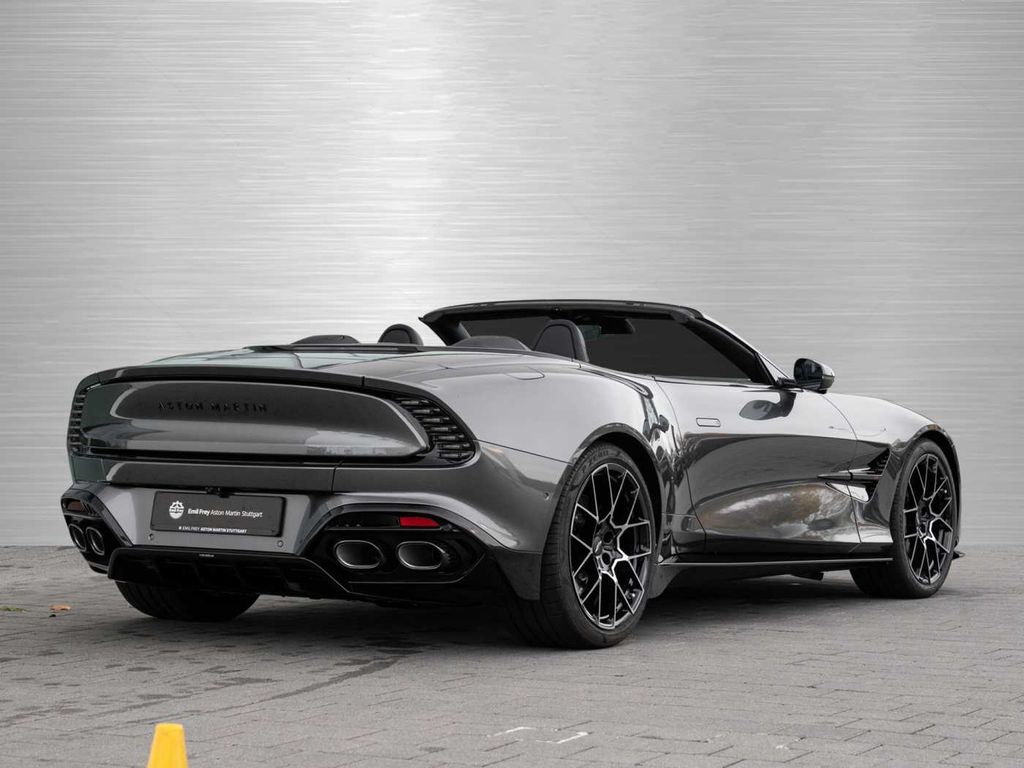Aston Martin Vanquish