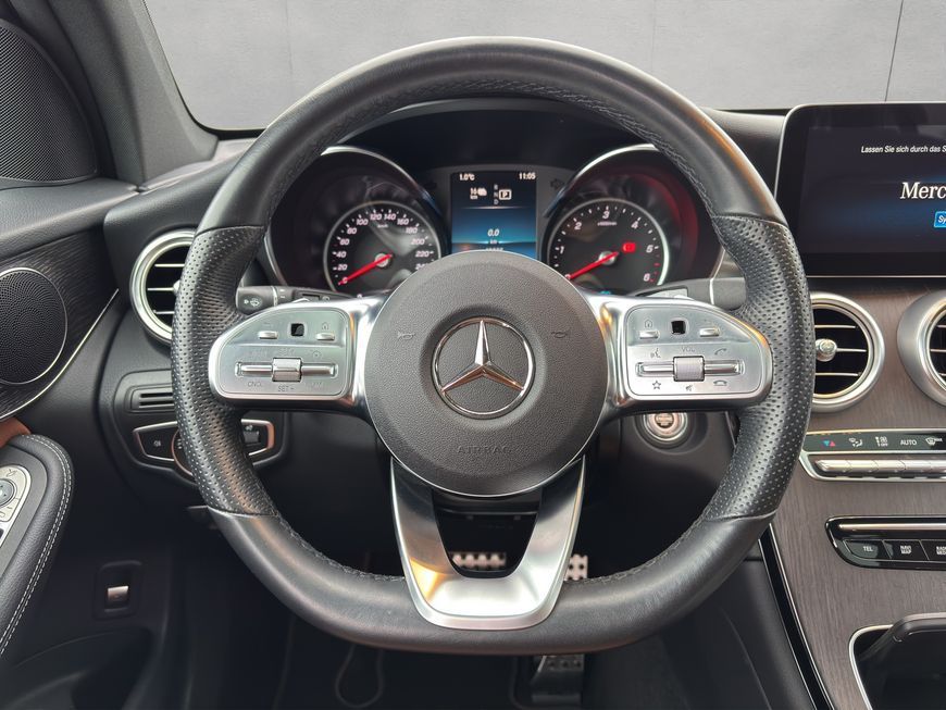 Mercedes-Benz GLC 300 2021