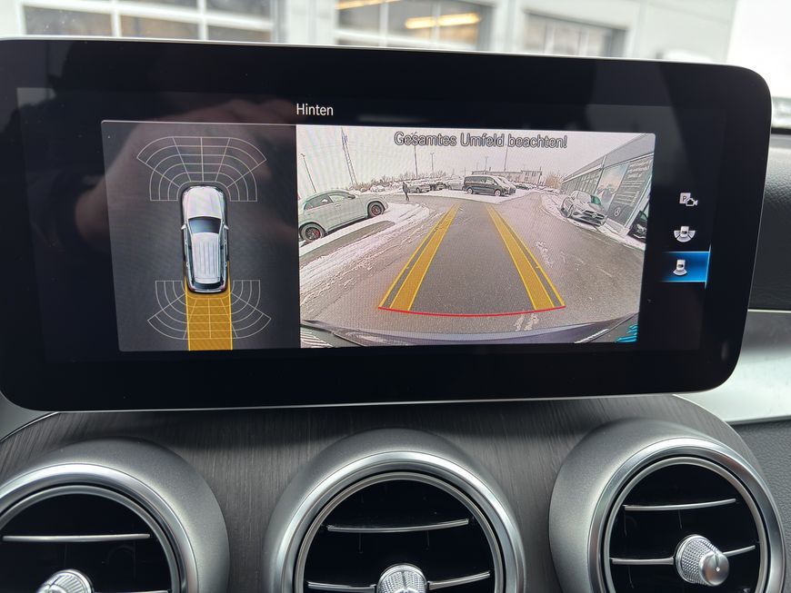 Mercedes-Benz GLC 300 2021