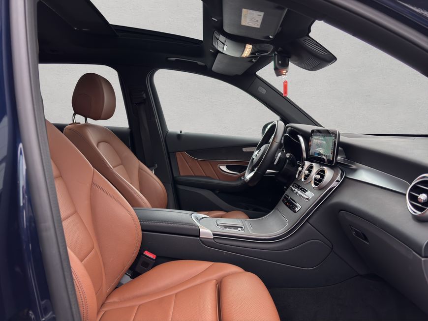 Mercedes-Benz GLC 300 2021