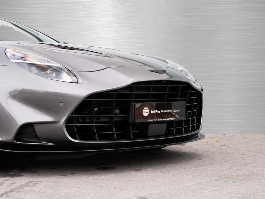 Aston Martin Vanquish