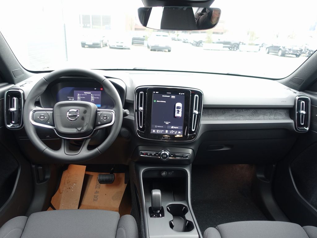 Volvo EX40