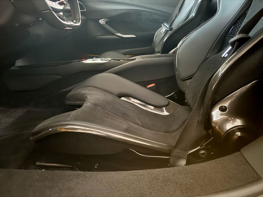 Ferrari 296 GTB 2023